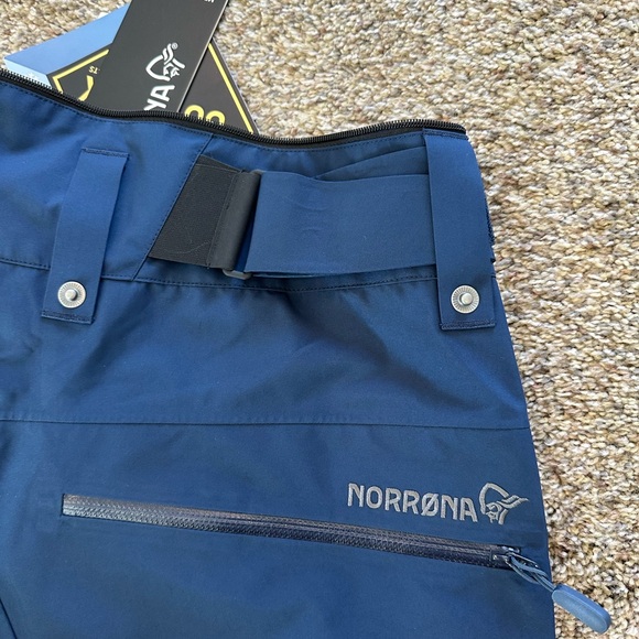 Norrona Lafoten Gore-Tex Ski Pants (BNWT) - Picture 5 of 9